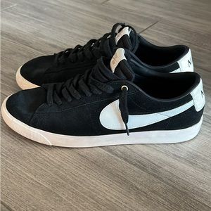 Nike Blazer